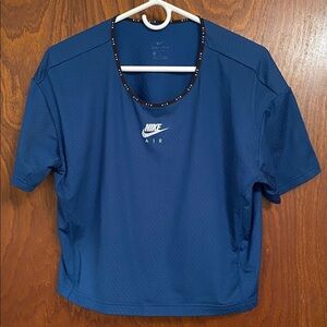 Nike women’s size Large athletic shirt